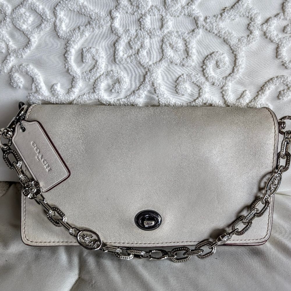 COACH Dinky Genuine Bag In Chalk Crossbody/Clutch With Extra Chain Strap